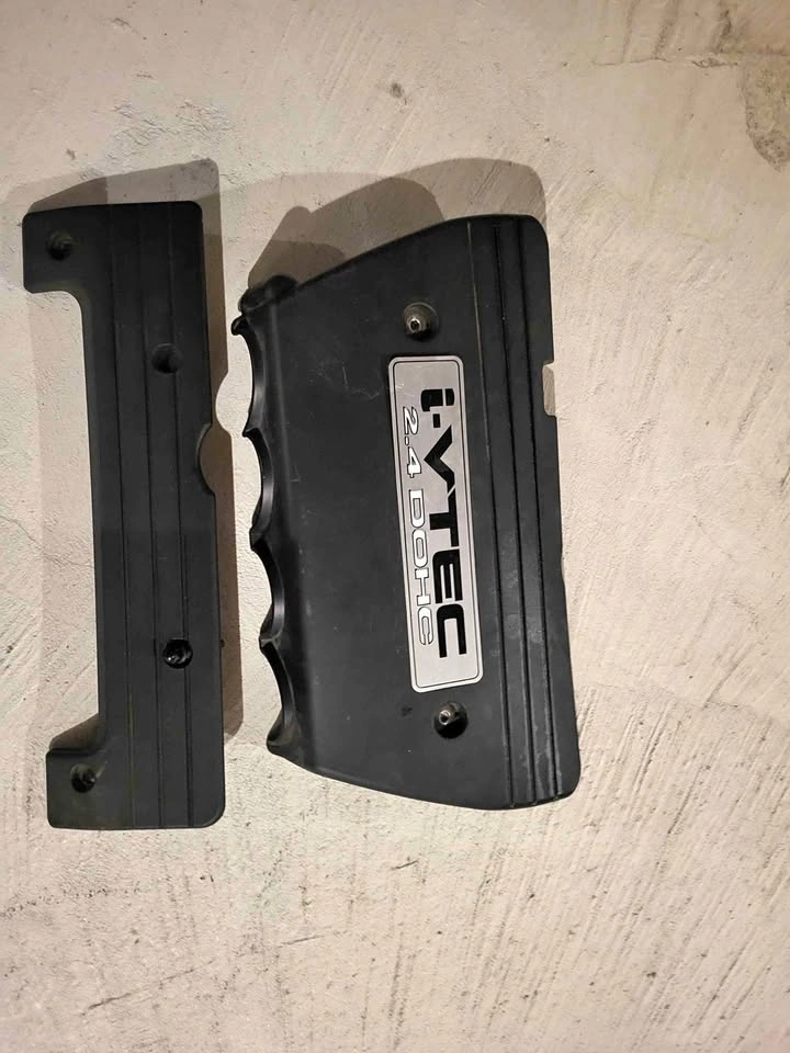 2006 to 2007 Honda Accord engine covers