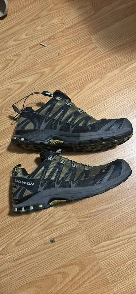 Salomon XA Pro 3D Ultra Gore-Tex Size 9.5 US