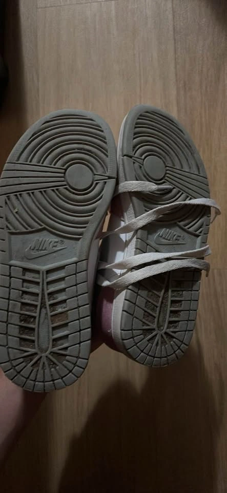 Jordan Pink Size 6.5W - photo 4