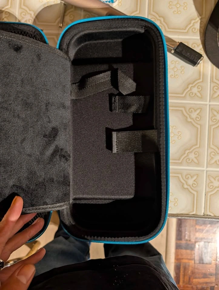 Nintendo Switch Hard Shell Carrying Case - photo 3