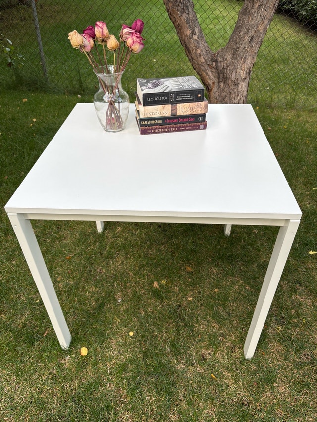 minimalist IKEA Melltorp table