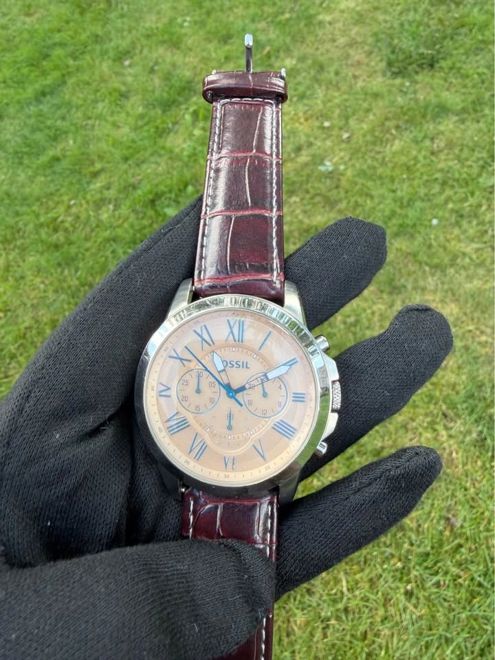 Fossil Chronograph Quartz – Champagne Dial | Brown Leather Strap - photo 3