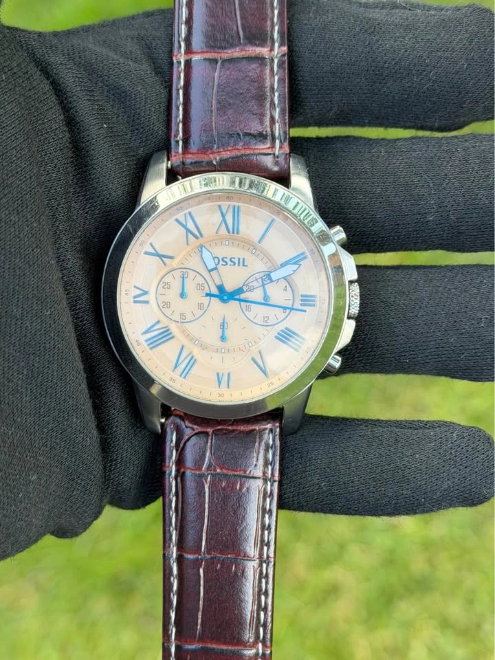 Fossil Chronograph Quartz – Champagne Dial | Brown Leather Strap - photo 4