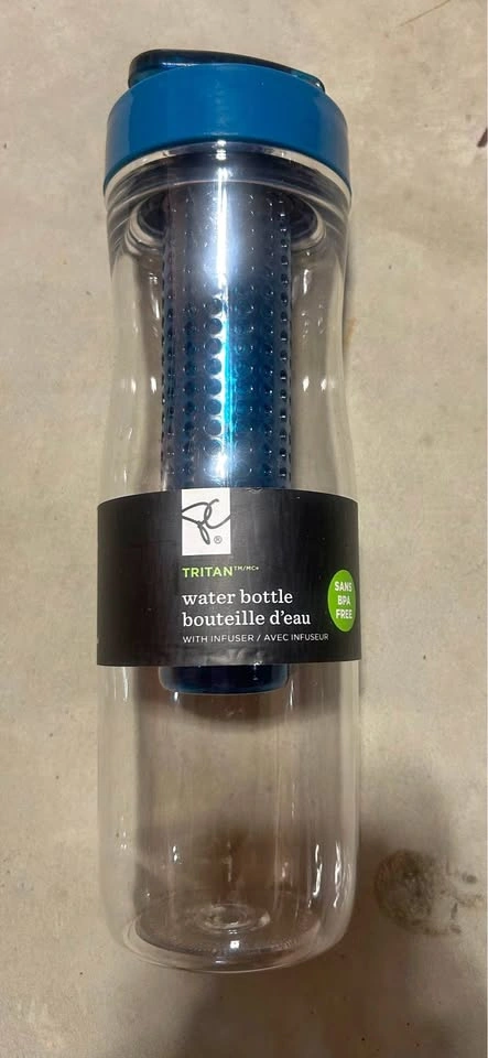 PC Tritan Water Bottle with Infuser