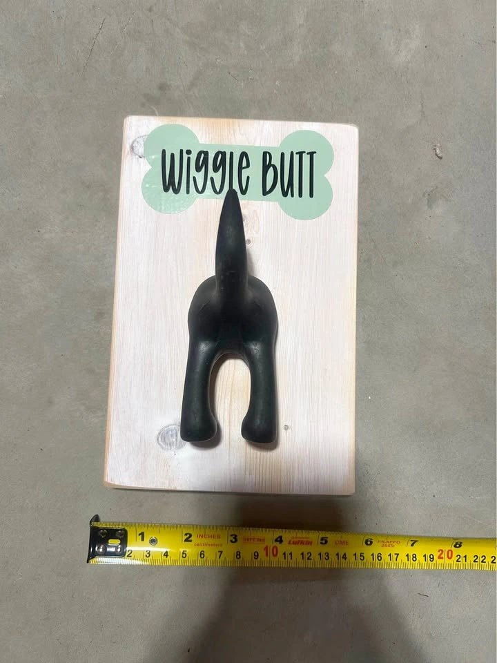 Dog Themed Leash Holder