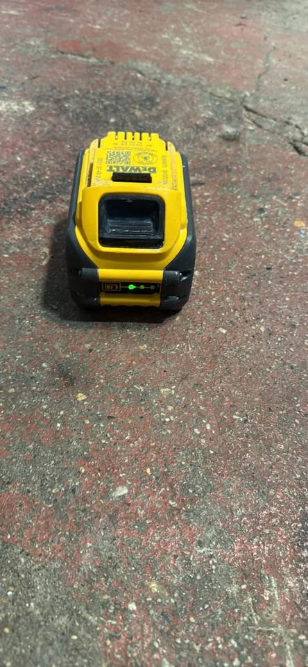Dewalt flex volt 6ah battery - photo 3