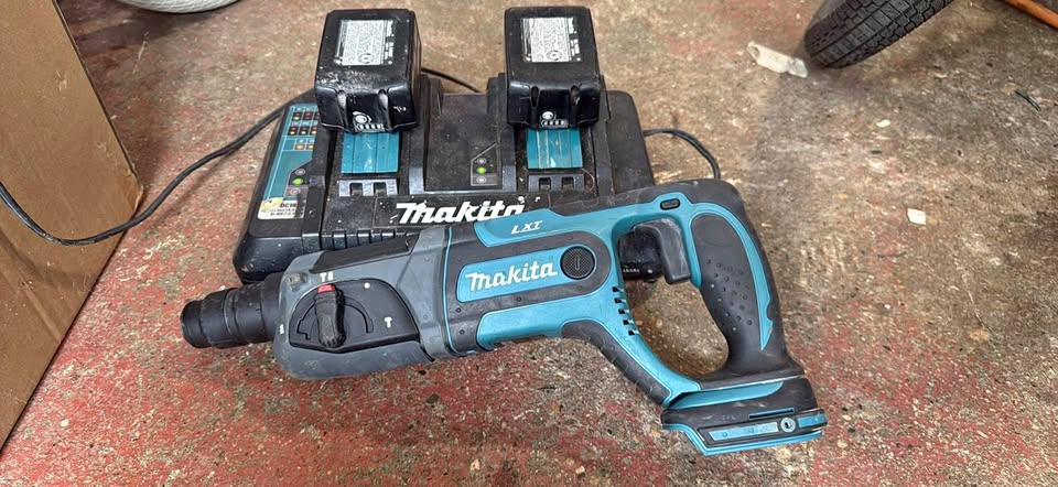 Makita rotary hammer