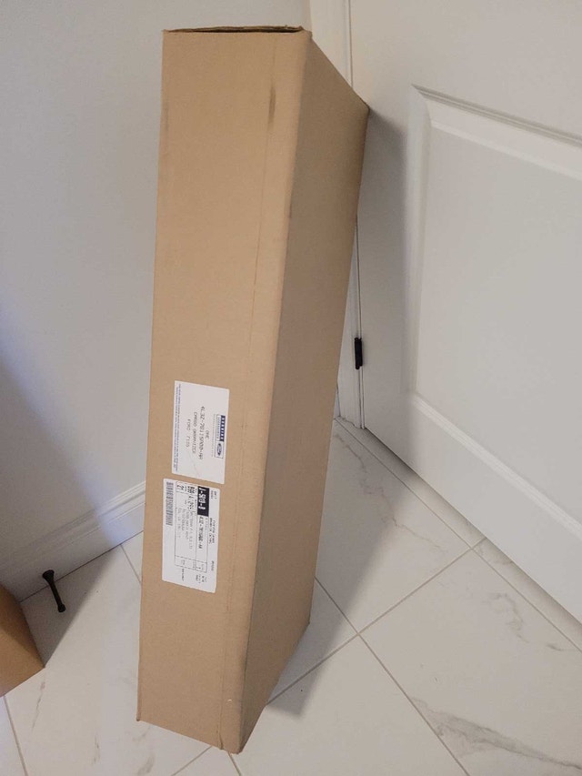 Genuine Ford F-150 Bug Deflector & Cargo Organizer - photo 4