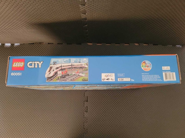 LEGO 60051 High-Speed Passenger Train, Factory Sealed & Retired - photo 5