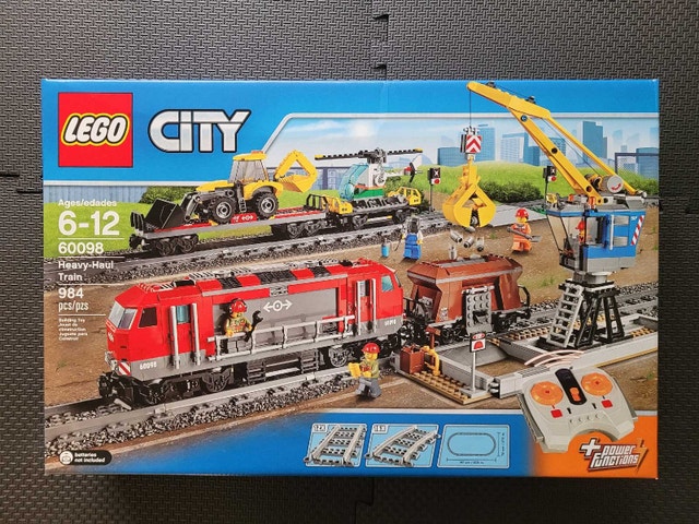 LEGO 60098 Heavy-Haul Train. Factory Sealed, Retired & RARE