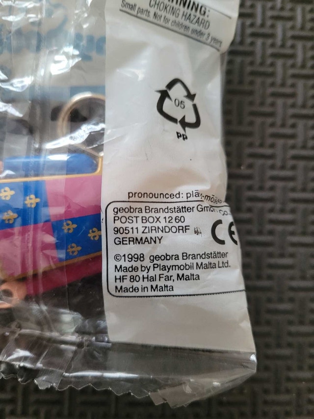 Vintage Playmobil "Spanish Soldier" Keychain - photo 3