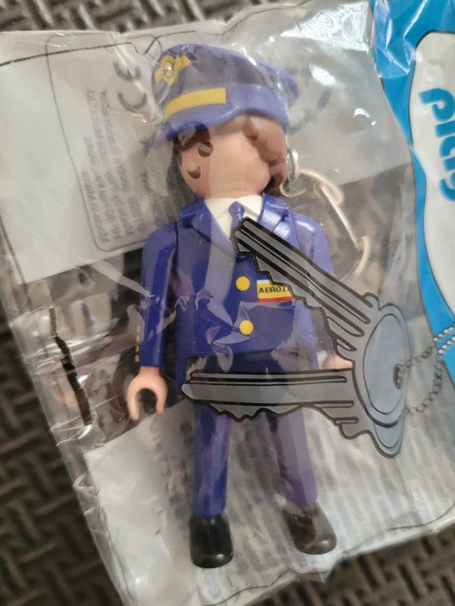 Vintage Playmobil Pilot Figure Keychain, New & Factory Sealed - photo 2