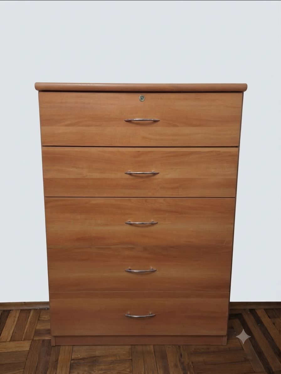 5-Drawer Wooden Chest of Drawers