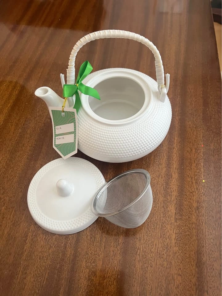 White Ceramic Japanese-Style Teapot with Infuser - photo 2