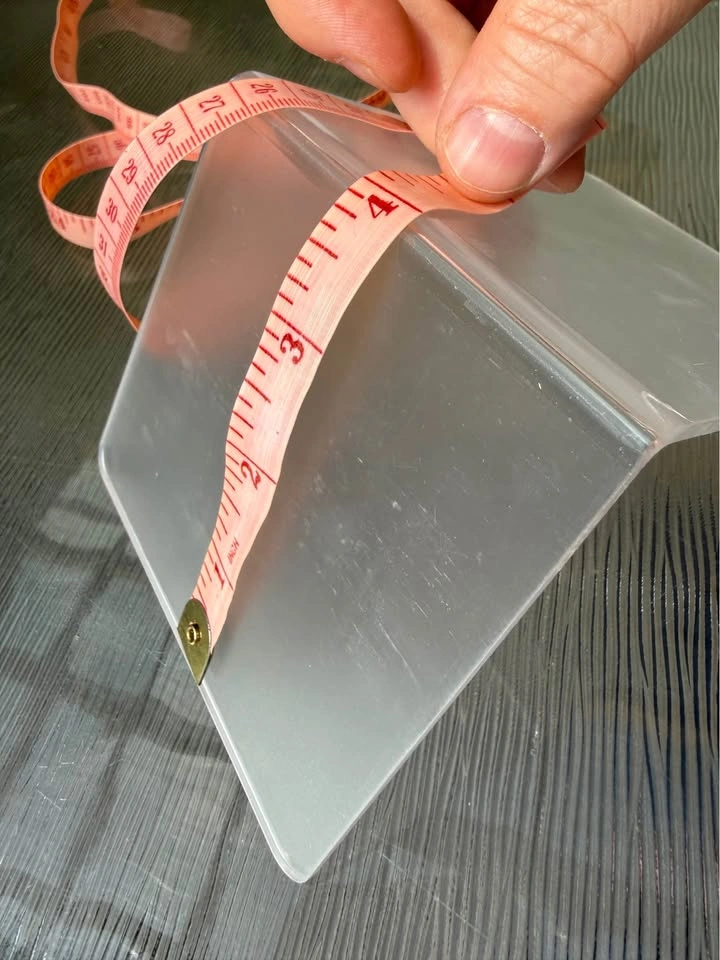 Clear Acrylic L-Shaped Sign Holders - Set of 25 - photo 2