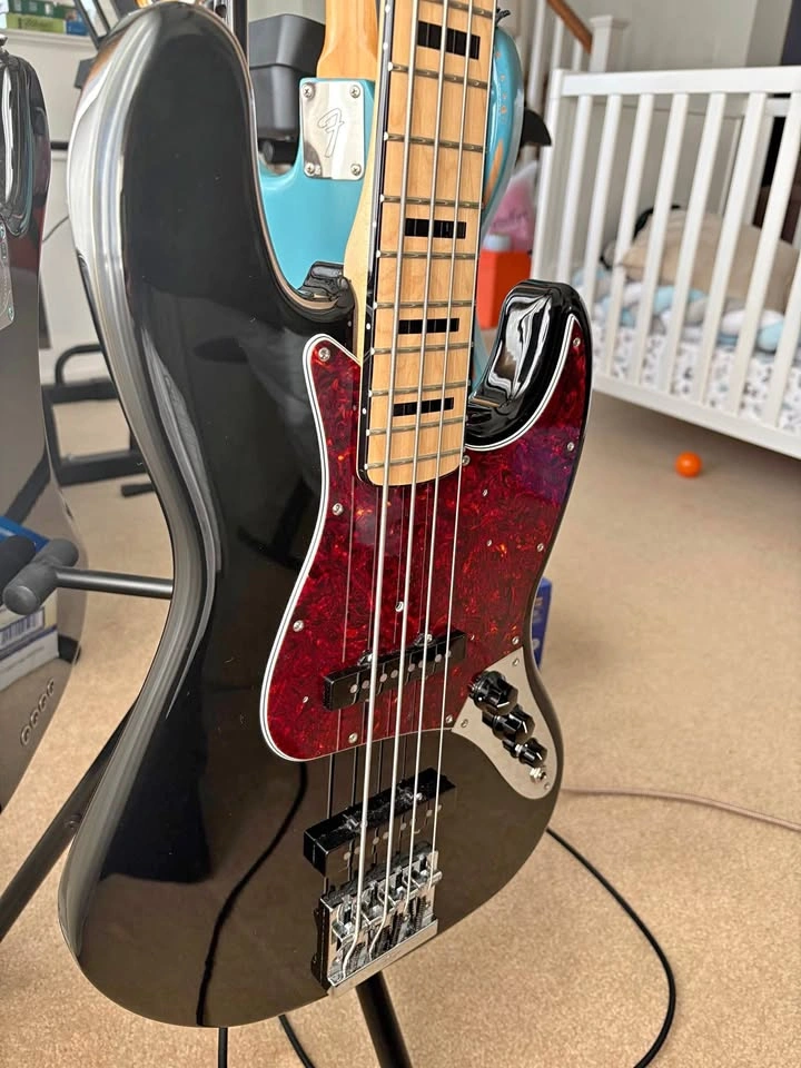 Fender bass guitar Geddy lee signature bass 2018