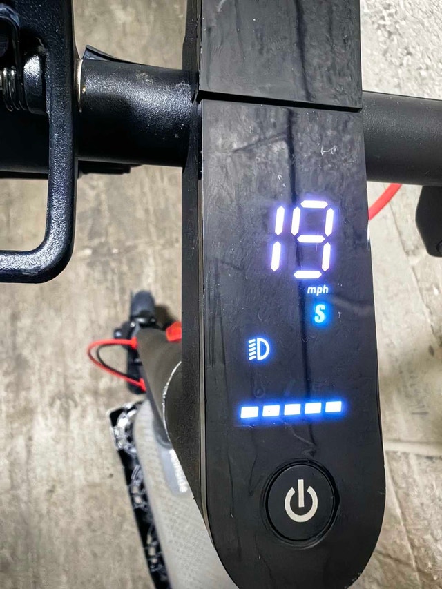 Roinside electric Scooter - photo 3