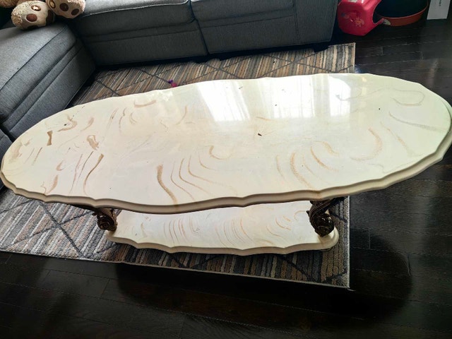 Marble coffee table 62 x 25 x 20 in