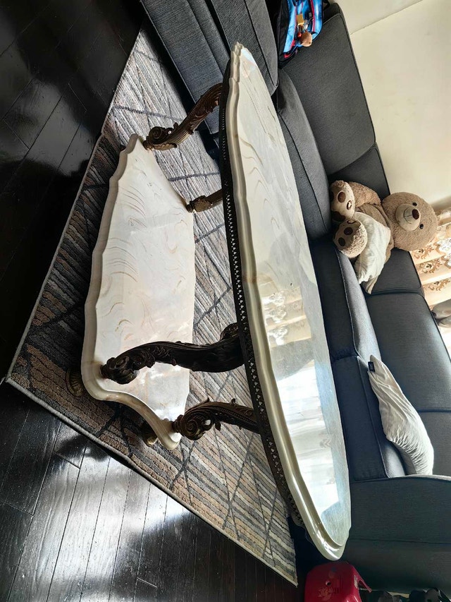 Marble coffee table 62 x 25 x 20 in - photo 4