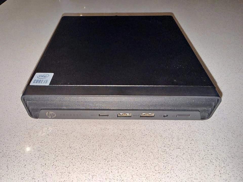 HP ProDesk 400 G6 Mini PC - i5-10500T, 8GB RAM, 256GB SSD
