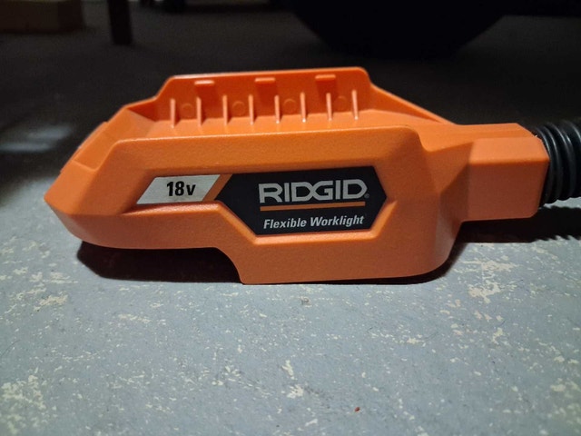 RIDGID 18 volt Flexible LED Worklight - photo 3