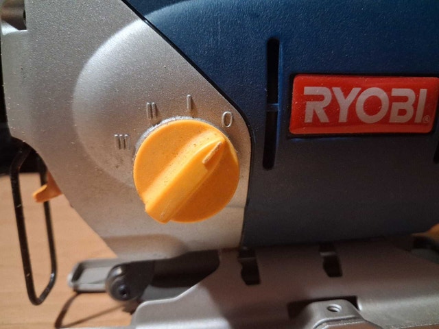 RYOBI 18 volt cordless Jig Saw, uses One+ batteries - photo 5