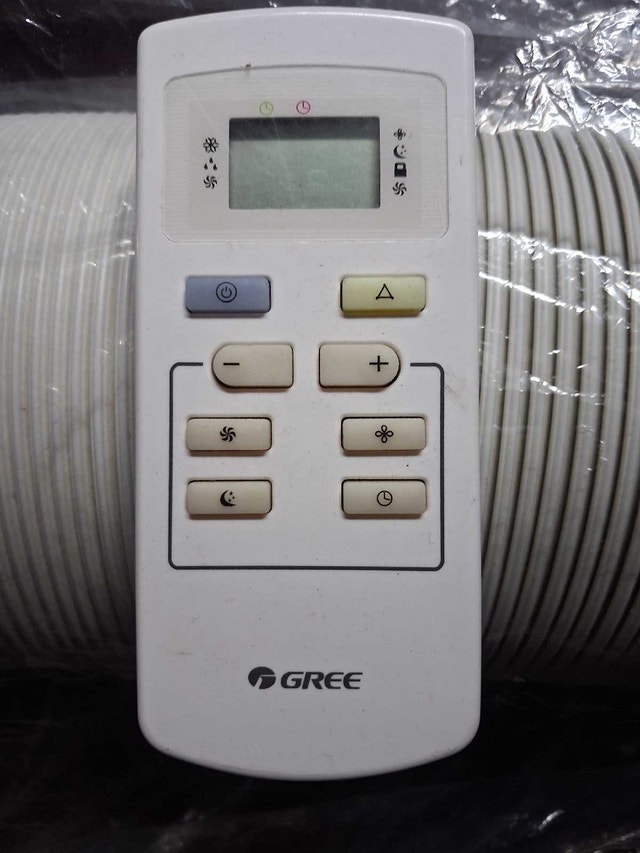 GREE 12,000 BTU portable air conditioner - photo 5