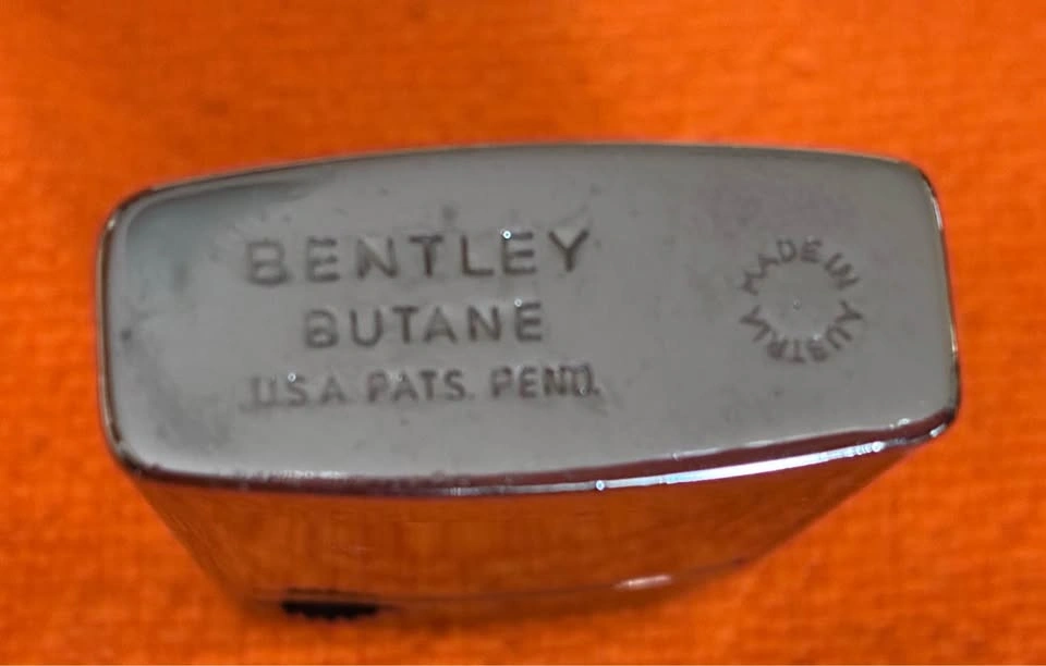 Vintage 1960s Bentley Butane Lighter – Made in Austria - photo 2