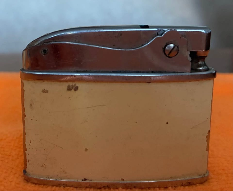 Vintage 1950s/60s Novelty Pin-Up Lighter - Made in Japan - photo 3