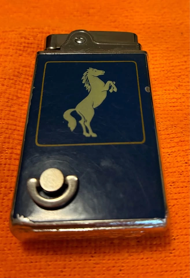 RARE Vintage 1950s CROWN Musical Pocket Lighter - photo 2