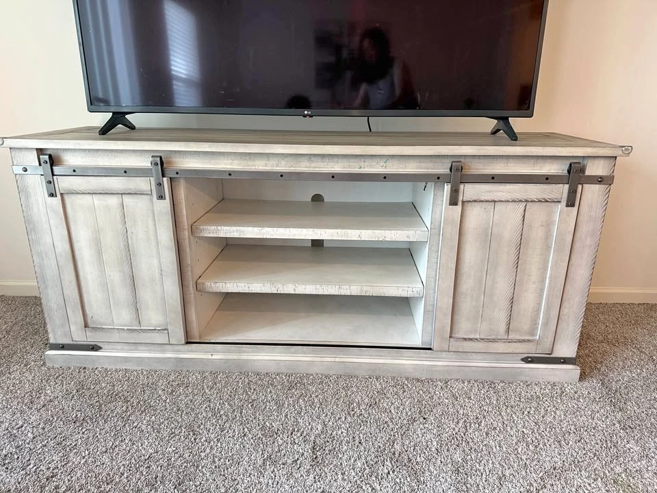 Ashley 70” Solid Wood Farmhouse Barn Door TV Stand