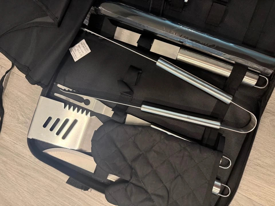 Complete BBQ Grill Tool Set with Carrying Case – Like New - photo 4