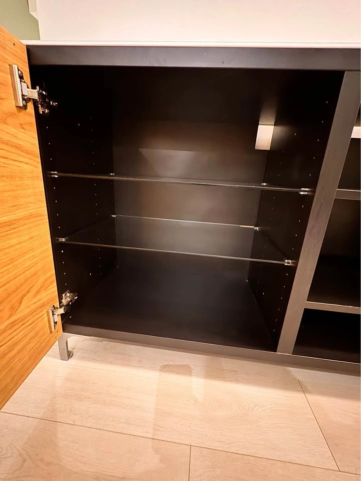 IKEA BESTÅ TV Unit / Media Console – Oak Veneer Doors + Glass To - photo 4