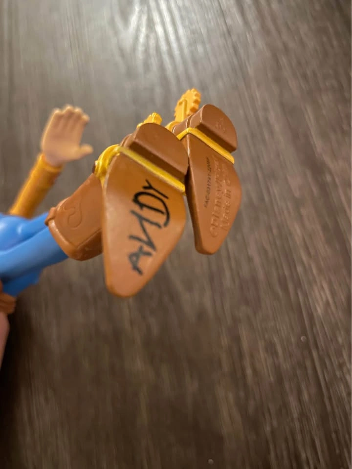 Disney Pixar Toy Story Woody & Buzz Lightyear Figures - photo 3