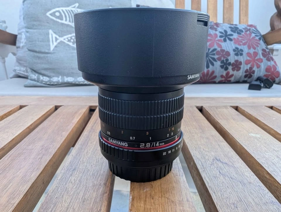Canon 5D Mark III + 50mm 1.4 + 14mm 2.8 + Flash - photo 4