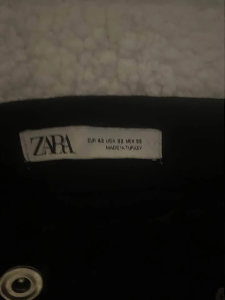 Black zara jeans boys (size 32) image indicator(2)