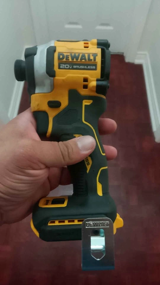 DEWALT DCF850 20V Brushless Impact Driver - photo 4