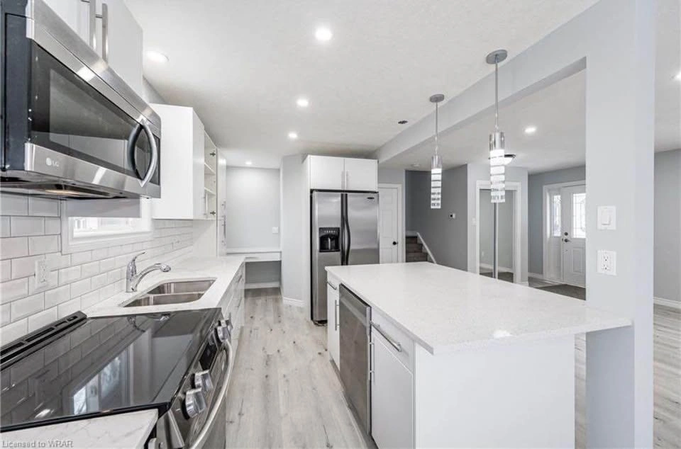 3 Beds 1.5 Baths - House - photo 5