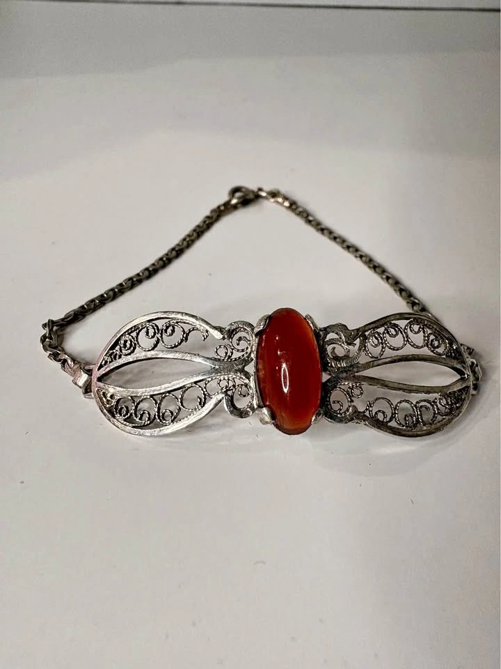 Vintage Silver Filigree Carnelian Bracelet
