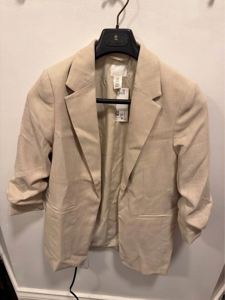 Linen blazer BNWT