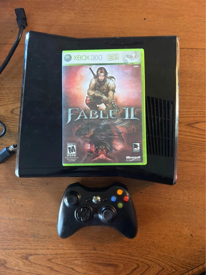 Xbox 360 slim - 250gb - photo 3