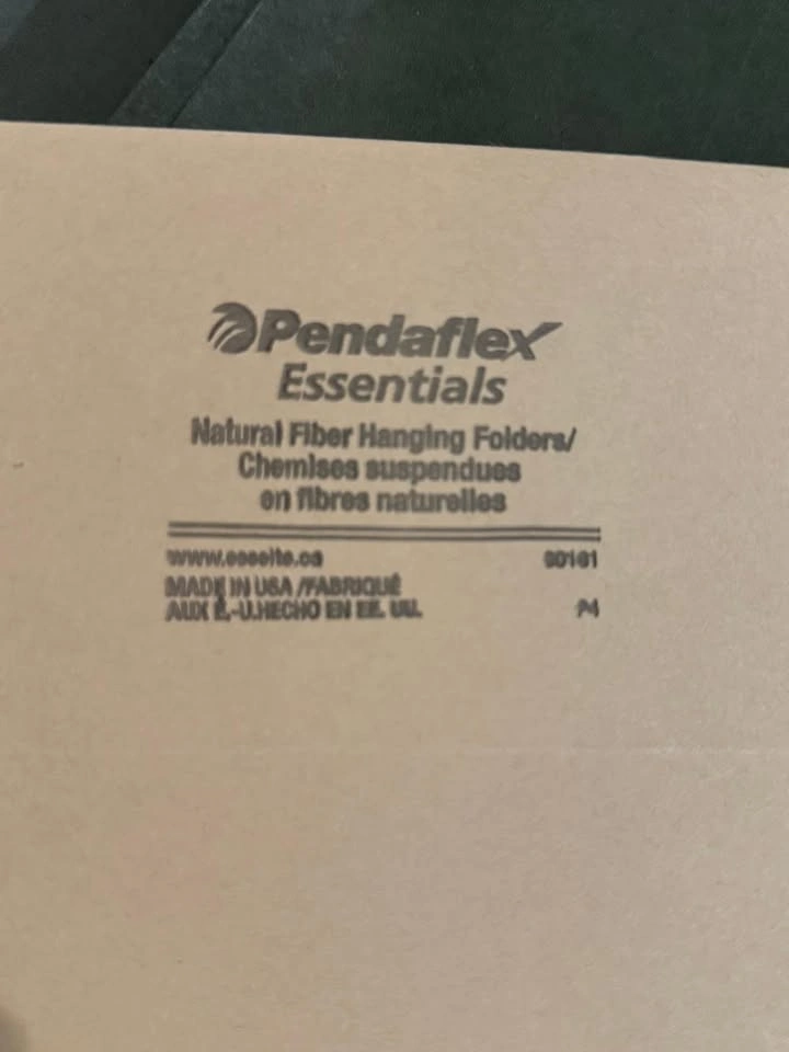 35 Hanging File Folders – Pendaflex & Staples – Assorted Colours - photo 2