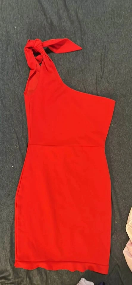 Women's dresses size XS-S - $2 each