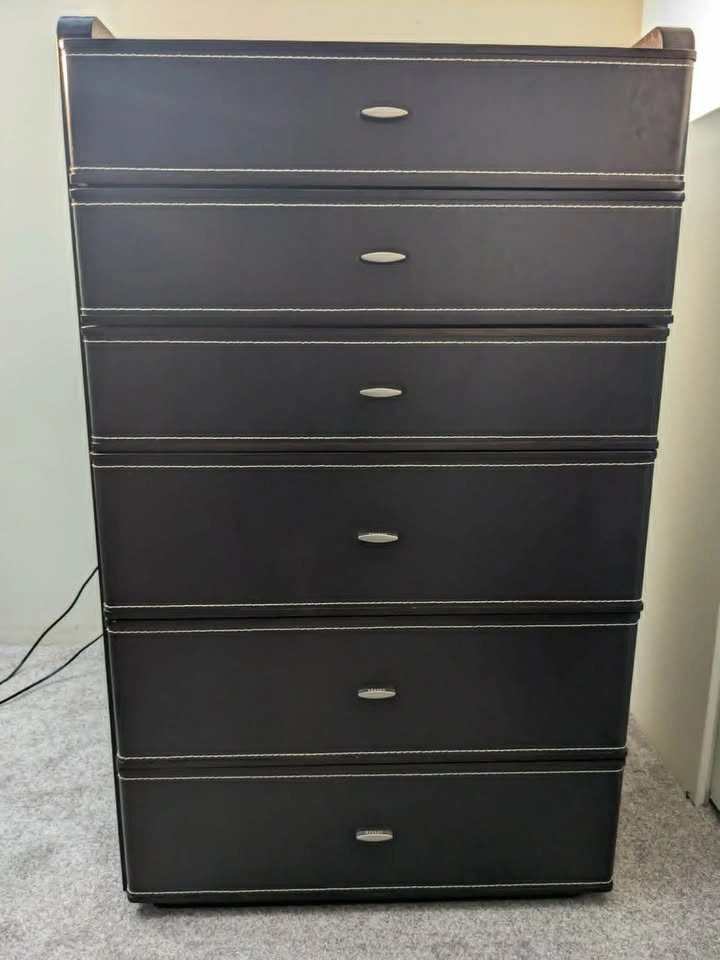 6 chest dresser, real leather, white stitching - photo 3