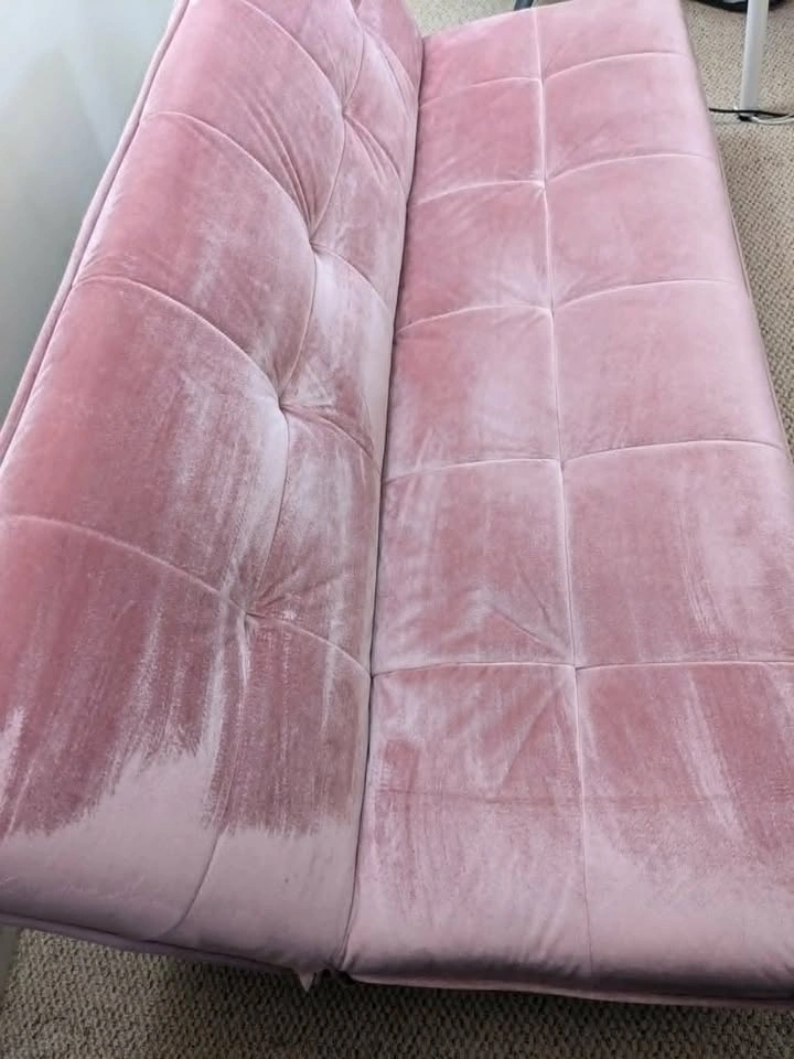 pink velvet sofa - photo 5
