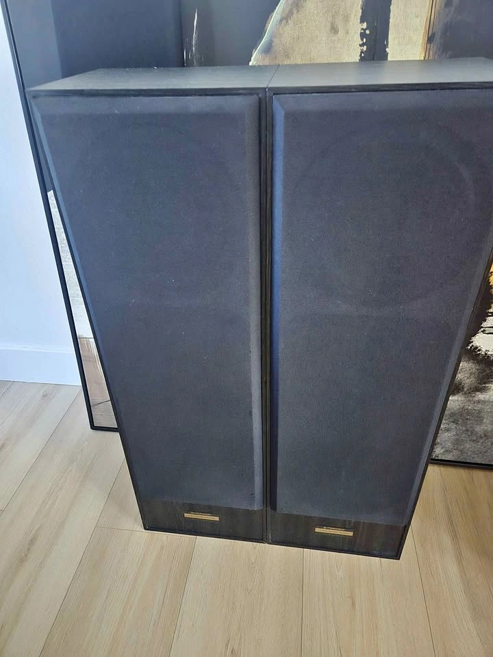 Vintage Pioneer CS-J505B 3-Way Speaker System