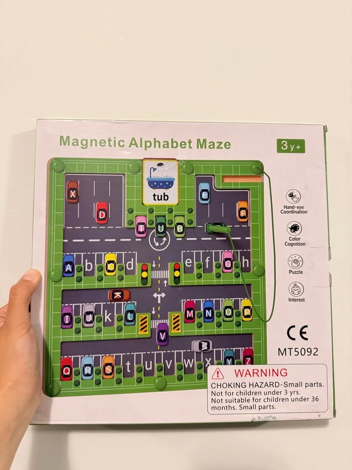 Magnetic Alphabet Maze - photo 4