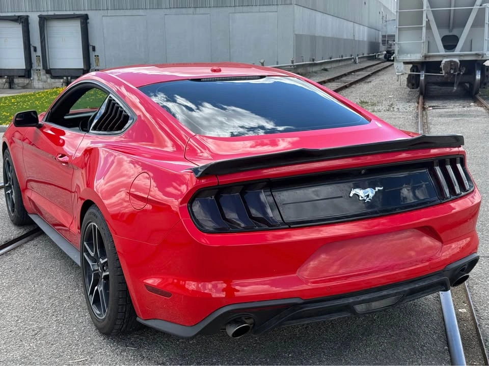 2019 Ford Mustang With only 63,000 KM - photo 2