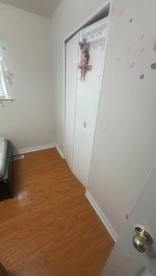 3 Beds 1 Bath - House - photo 3