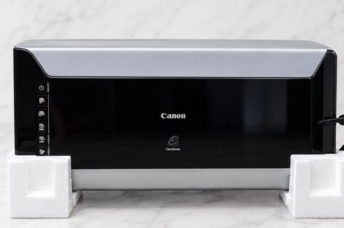New Canon CanoScan 8800F Flatbed Photo / Film / Slide Scanner - photo 2